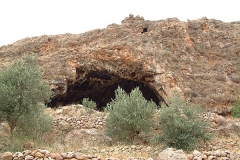 Shuqba-Cave-Wadi-Natuf